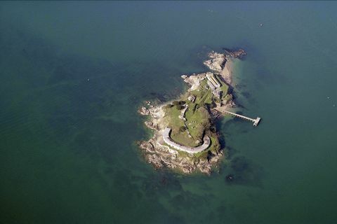 Въздушен изглед на остров Дрейк, Плимут