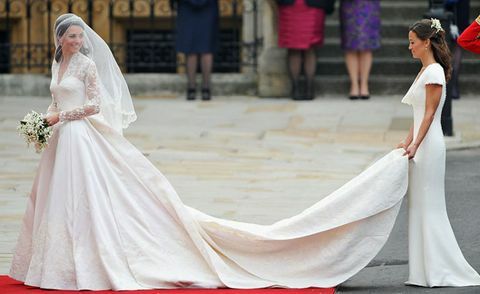 Кейт Мидълтън носеше втора сватбена рокля на големия си ден