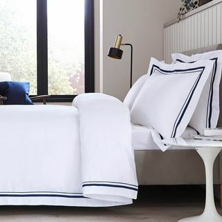 Knightsbridge Duvet Cover - 600 TC - Египетски памук - WhiteNavy