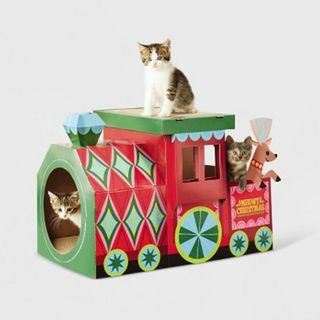 Toy Kingdom Holiday Train Къща за котка