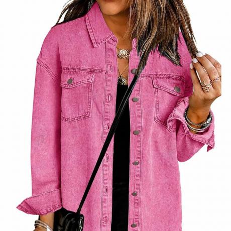 Големи якета с розово дънково яке 