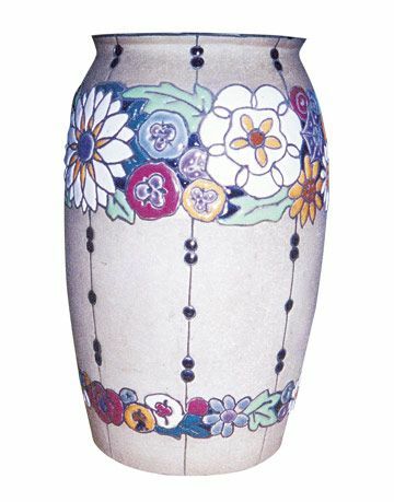 Керамична ваза за амфора