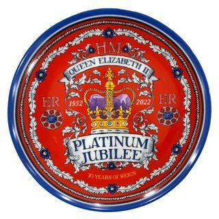 Платинена юбилейна чиния на кралица Елизабет