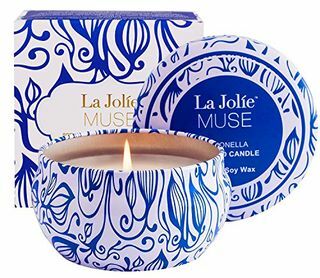 La Jolíe Muse Citronella Candle Репелент против комари, мухи, насекоми, 100% соев восък, калай за пътуване на закрито и на открито 45 часа