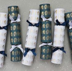Шест луксозни коледни бисквити с джинджифилова къща Village