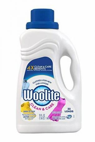 Течен препарат за пране Woolite Clean & Care