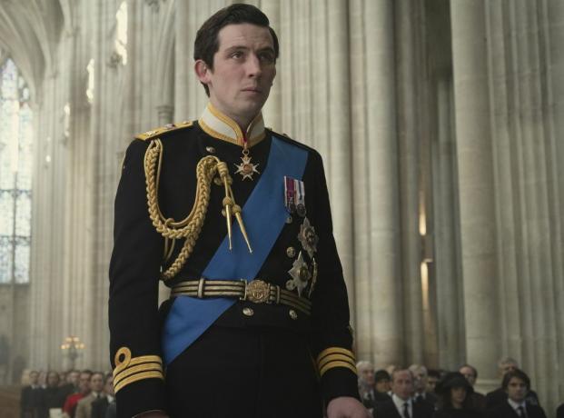 снимката на короната s4 показва принц чарлз джош о конър място за снимане катедралата уинчестър