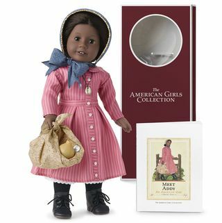 американска кукла за момичета оригинални герои Ади Уокър и книга, показана с ретро кутия и аксесоари