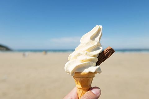 Сладолед на плажа