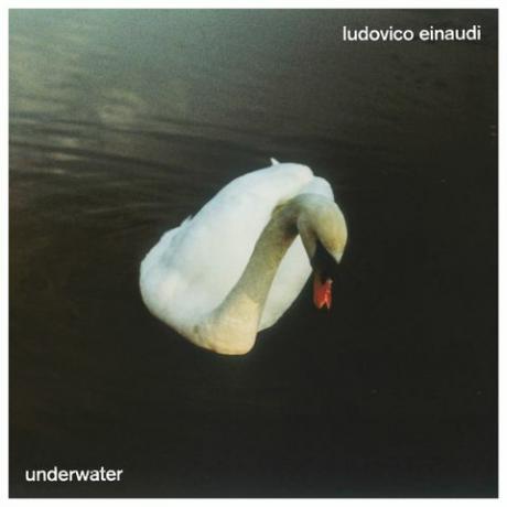 Албумът на ludovico einaudi под водата