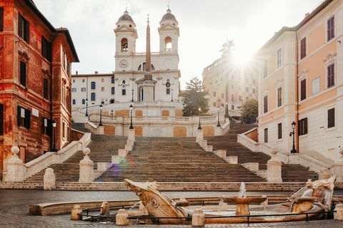 piazza di spagna rome italyno хора при изгрев слънце