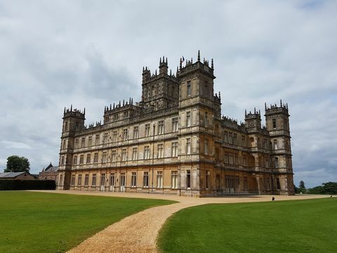 Замъкът Highclere