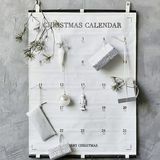 Тъканен коледен календар